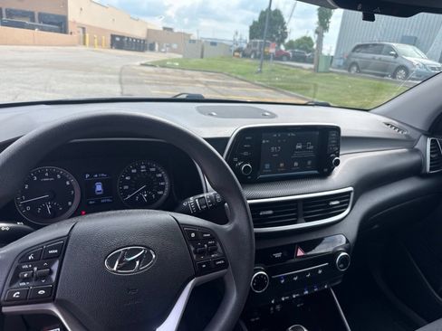 Used 2021 Hyundai Tucson Value w/ Cargo Package AWD/4WD image 3