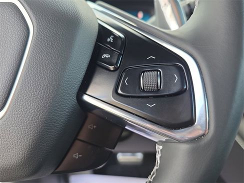 Used 2024 Chevrolet Corvette Stingray Coupe w/ 1LT image 35