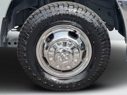 Used 2024 RAM 3500 Big Horn image 8