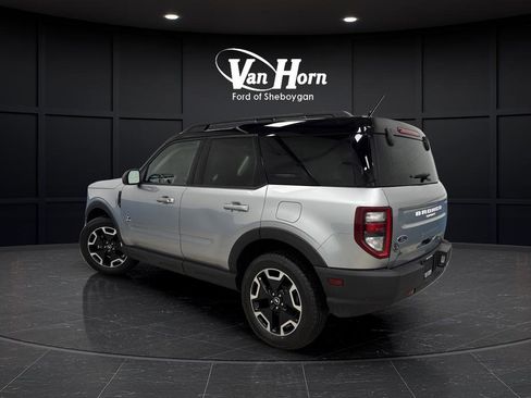 Used 2021 Ford Bronco Sport Outer Banks AWD/4WD image 3
