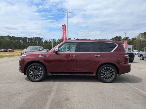 Used 2023 Nissan Armada Platinum w/ Cargo Package AWD/4WD image 6