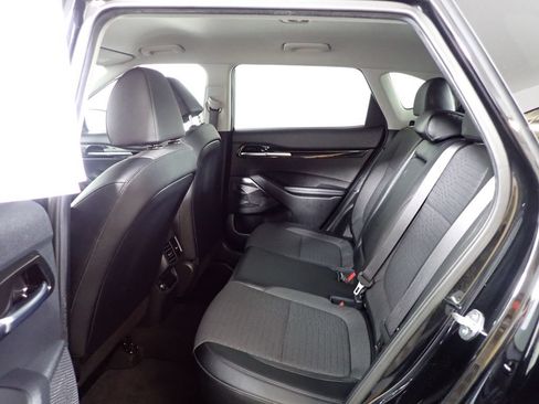 Used 2023 Kia Seltos S AWD/4WD image 31