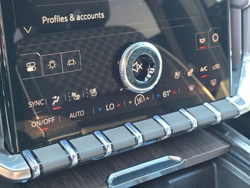 New 2026 GMC Acadia Denali w/ Super Cruise Package AWD/4WD image 17