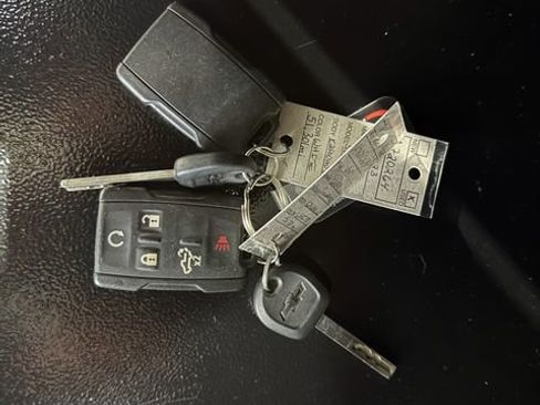 Used 2023 Chevrolet Silverado 2500 LT image 31