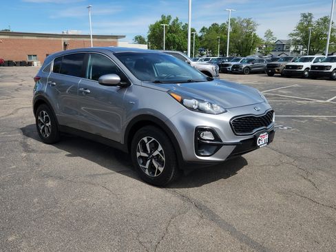 Used 2020 Kia Sportage LX AWD/4WD image 17