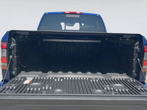 Used 2023 Nissan Frontier PRO-4X w/ Pro-4X Premium Package AWD/4WD image 30