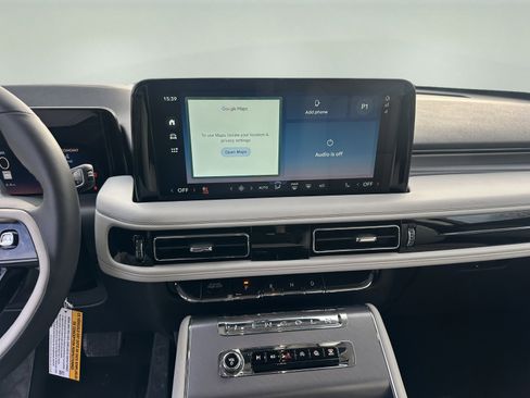 New 2026 Lincoln Aviator AWD image 15