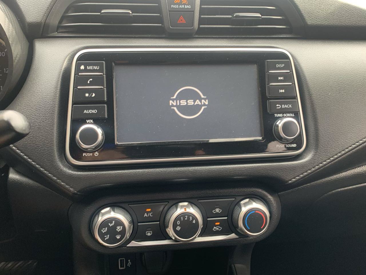 Used 2023 Nissan Versa S FWD image 25