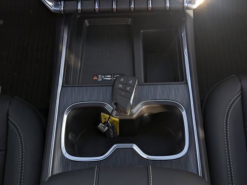 New 2026 GMC Acadia Elevation w/ Black Edition image 25