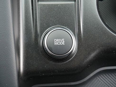Used 2025 Ford Explorer ST image 50