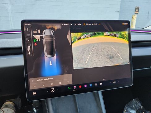 Used 2025 Tesla Model 3 RWD image 19