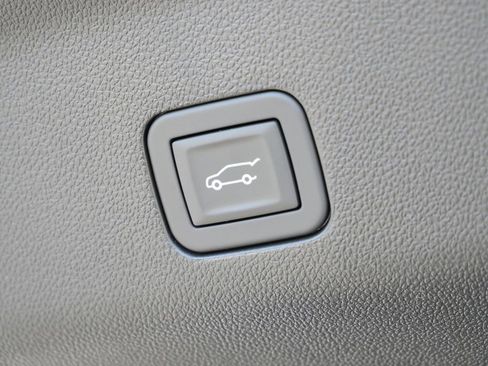 New 2026 GMC Yukon XL Elevation AWD/4WD image 31