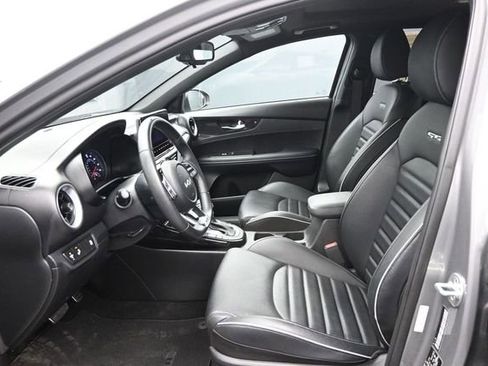 Used 2022 Kia Forte GT-Line w/ GT-Line Premium Package FWD image 11