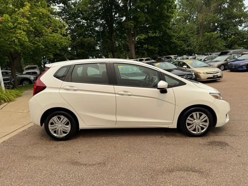 Used 2017 Honda Fit LX image 8