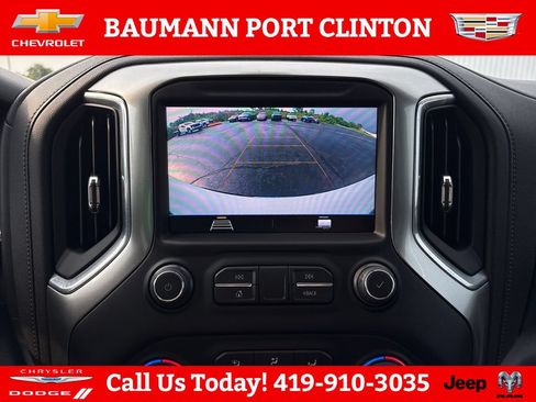 Used 2021 Chevrolet Silverado 1500 LT AWD/4WD image 20