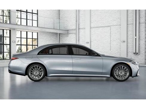 New 2026 Mercedes-Benz S 580 4MATIC Sedan image 2
