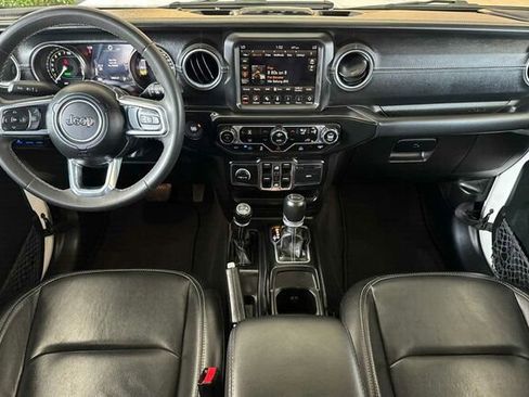 Certified 2023 Jeep Wrangler Unlimited Sahara AWD/4WD image 10