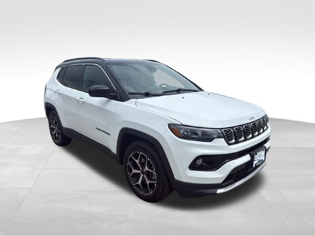Used 2025 Jeep Compass Limited AWD/4WD image 15