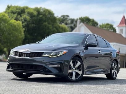 Used 2019 Kia Optima S w/ S Panoramic Sunroof Package