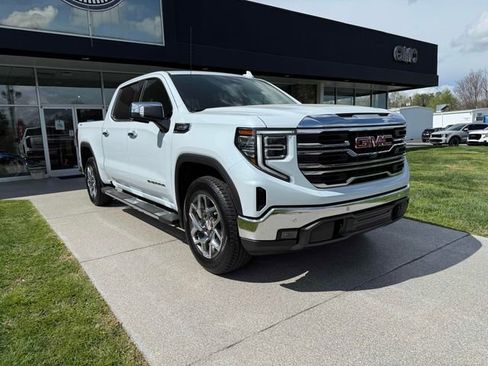 New 2026 GMC Sierra 1500 SLT w/ SLT Premium Plus Package AWD/4WD image 1