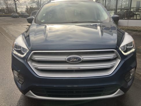 Used 2018 Ford Escape SEL image 2
