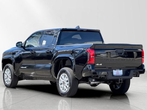 New 2026 Toyota Tacoma SR5 AWD/4WD image 5