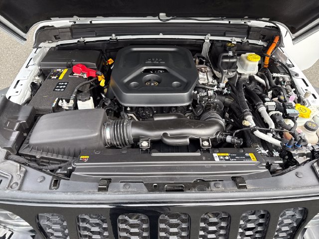 Used 2023 Jeep Wrangler Unlimited AWD/4WD image 28