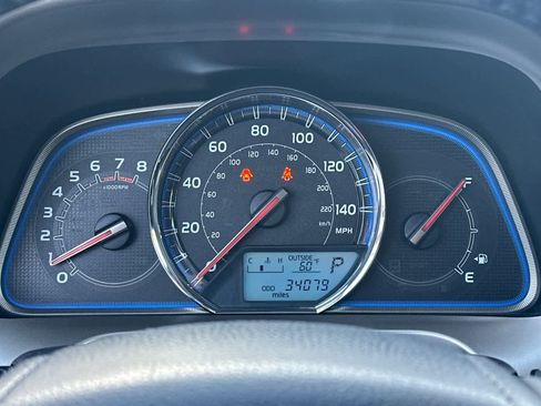 Used 2014 Toyota RAV4 Limited image 27