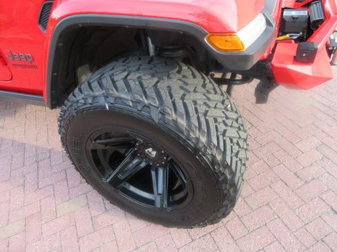 Used 2021 Jeep Wrangler Unlimited Rubicon w/ Dual Top Group image 63