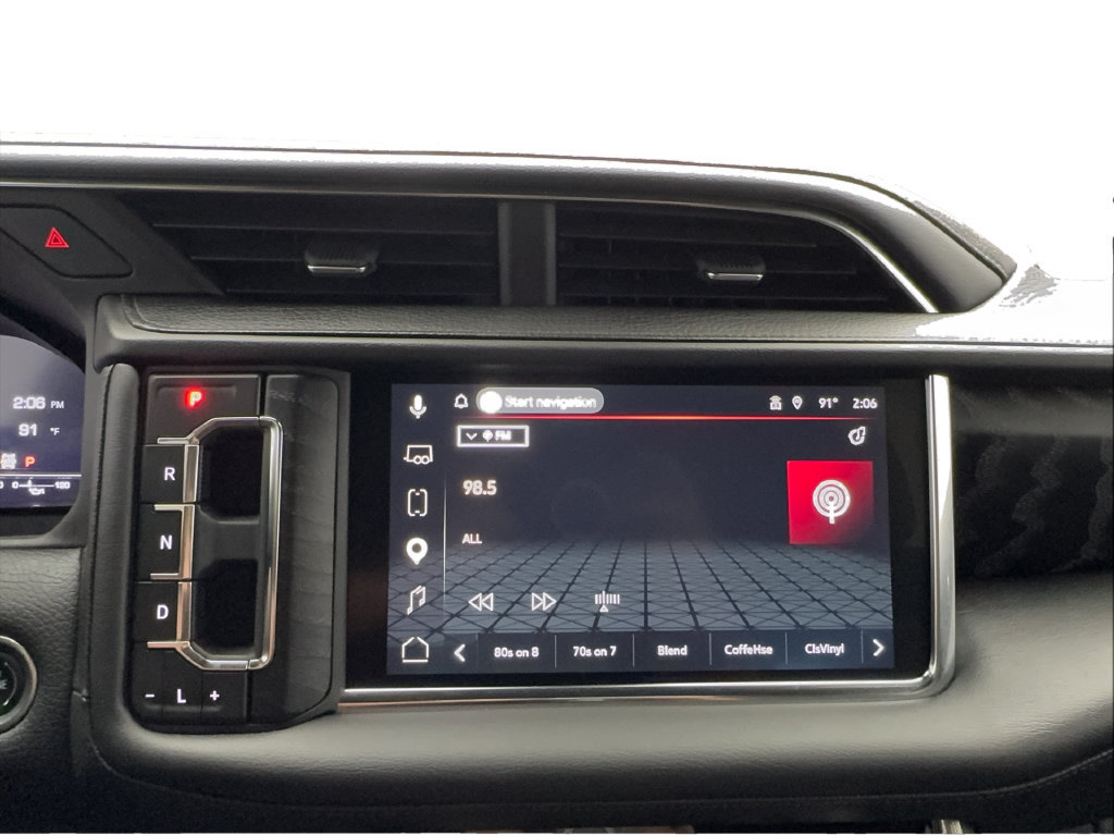 Used 2024 GMC Yukon Denali w/ Advanced Technology Package AWD/4WD image 55