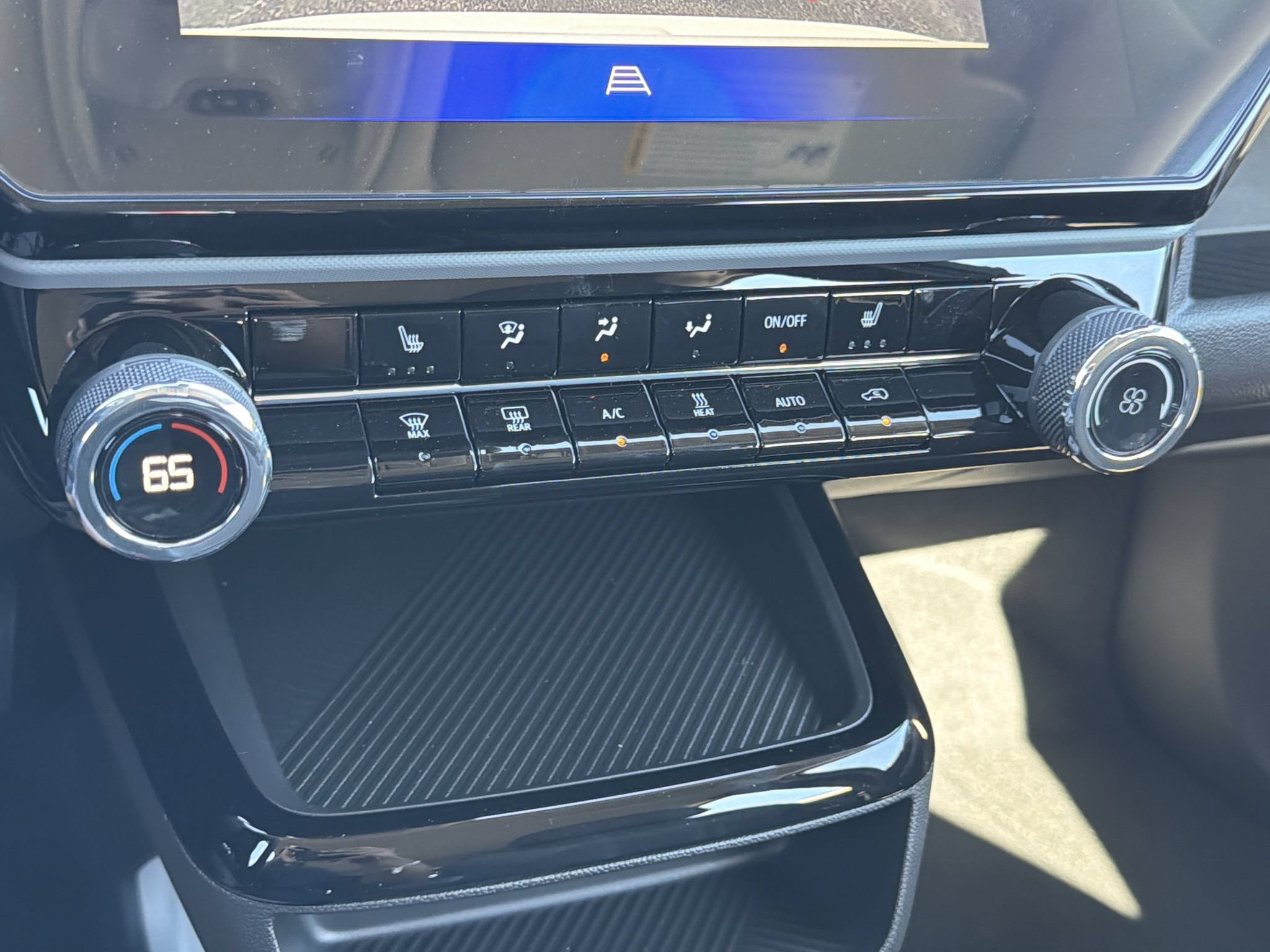 New 2027 Chevrolet Bolt LT FWD image 14