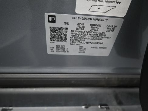 Used 2023 GMC Acadia SLT AWD/4WD image 20