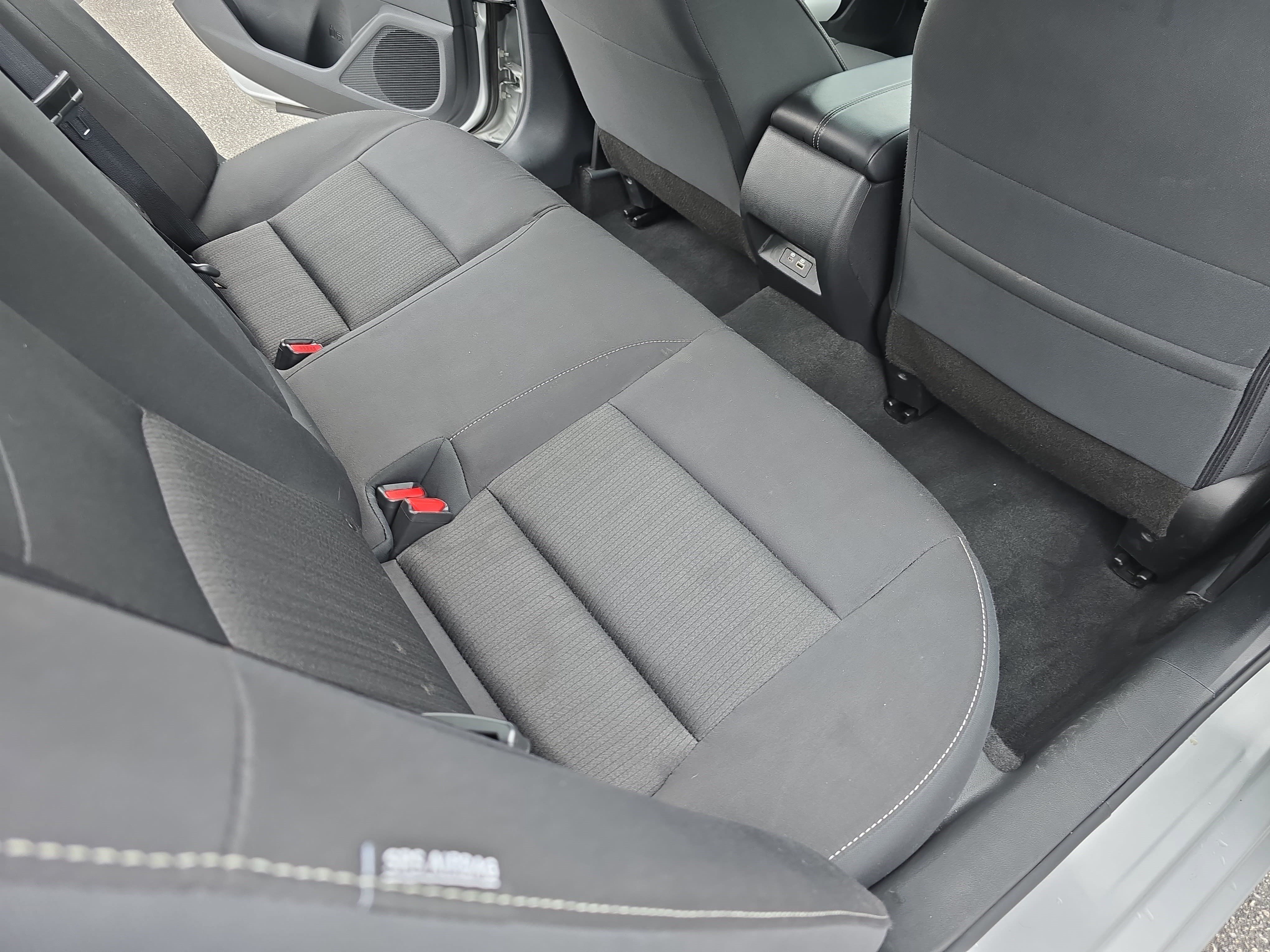 Used 2025 Nissan Altima 2.5 SV FWD image 11