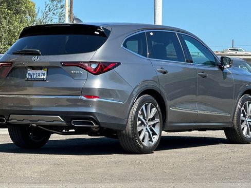Used 2025 Acura MDX FWD w/ Technology Package image 4