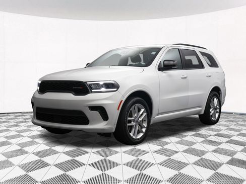 Used 2024 Dodge Durango GT AWD/4WD image 45