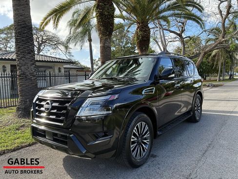 Used 2024 Nissan Armada SL w/ Midnight Edition Package image 10