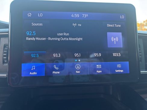 Used 2022 Ford Explorer Limited image 34