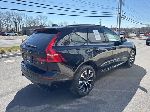 Certified 2025 Volvo XC60 B5 Plus AWD/4WD image 5
