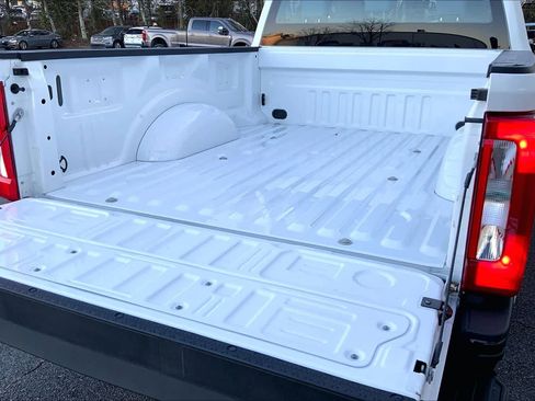 Used 2023 Ford F250 XL image 31