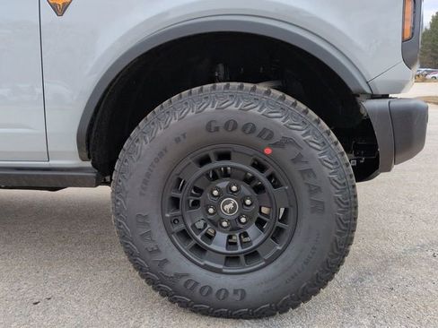 New 2026 Ford Bronco Badlands image 10