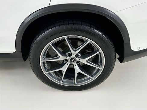 Certified 2021 Mercedes-Benz GLC 300 4MATIC image 33