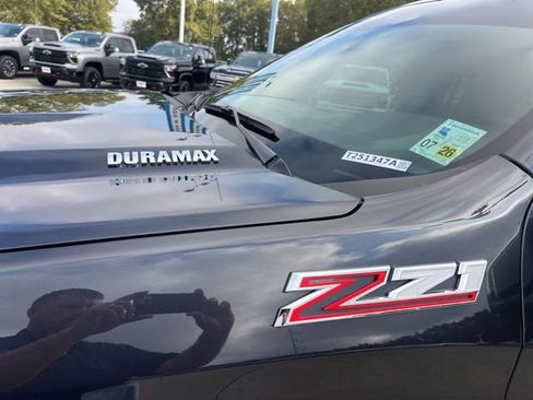 Used 2024 Chevrolet Silverado 1500 LTZ w/ LTZ Convenience Package II image 3