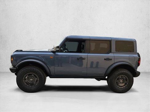 New 2025 Ford Bronco Badlands image 5