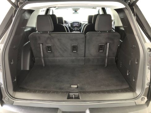 Used 2021 Chevrolet Traverse LT AWD/4WD image 8