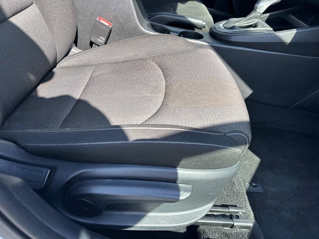 Used 2024 Kia Forte LXS FWD image 18