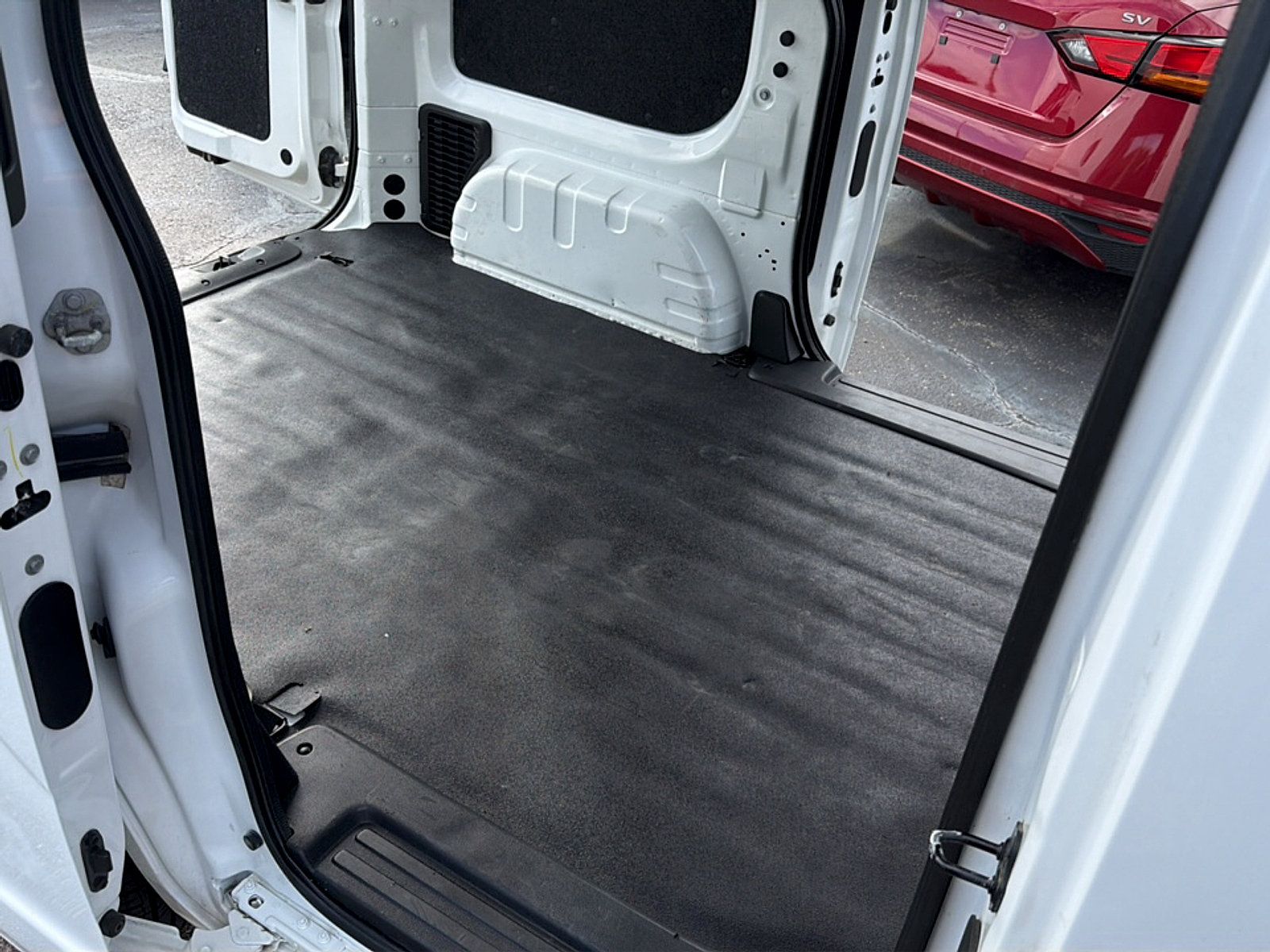 Used 2015 Chevrolet City Express LS FWD image 9
