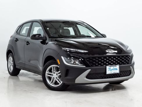 Used 2022 Hyundai Kona SE AWD/4WD image 6