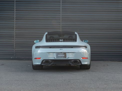 New 2026 Porsche 911 Carrera T image 7