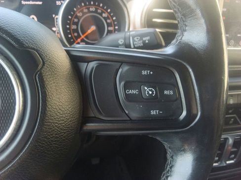 Used 2020 Jeep Wrangler Sport AWD/4WD image 22
