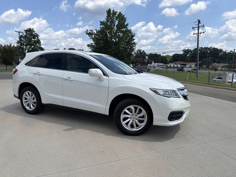 Used 2016 Acura RDX AWD w/ Technology Package image 2